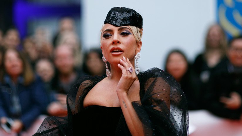 Internautas 'resucitan' un extraño tuit de Lady Gaga (y resulta que es muy universal)