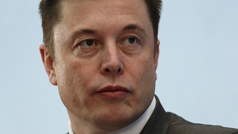 Caen las acciones de Tesla tras la apertura de una investigación contra Elon Musk y la compañía