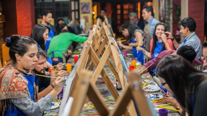 Pinta en dos horas como Picasso, Klimt o Guayasamín: La terapia con pintura para inexpertos