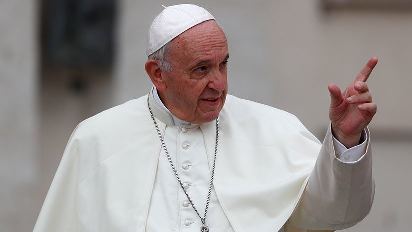 El Papa acepta la renuncia de otros dos obispos chilenos relacionados con el escándalo de pederastia