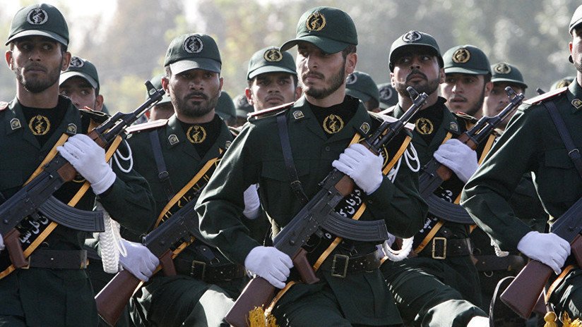 Militares iraníes avisan a Riad y Abu Dabi: "No son invencibles, no crucen nuestras líneas rojas" 