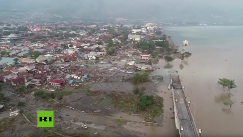 VIDEO: Graban con un dron el desolador paisaje que dejaron el tsunami y terremoto en Indonesia