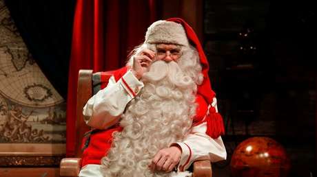 Insta a matar a Papá Noel y acaba multado