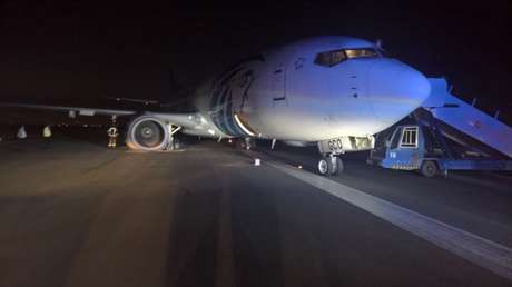 Cierran el aeropuerto de Belgrado tras explotar los neumáticos de un avión durante el aterrizaje