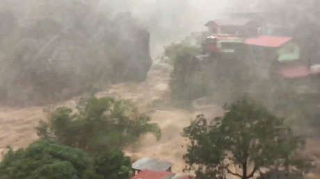 VIDEO: Un tornado se adelanta al tifón Mangkhut y convierte en pesadilla una boda en Filipinas
