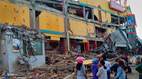 Terremoto y tsunami en Indonesia 