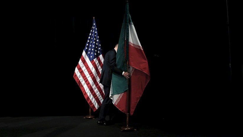 Irán tacha de "régimen ilegal" a EE.UU. tras romper Washington el tratado de amistad de 1955