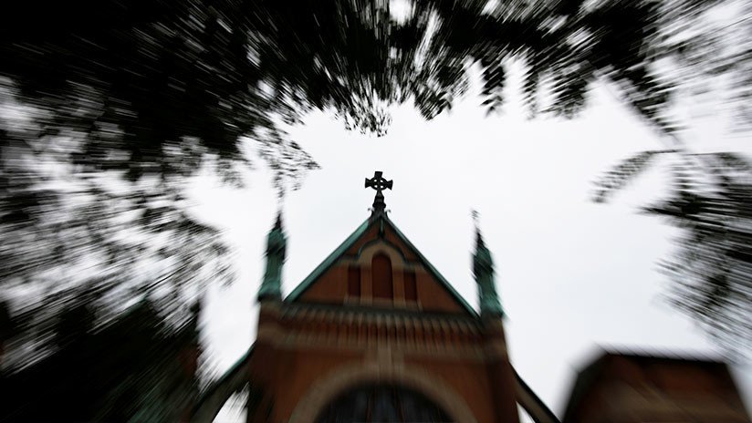EE.UU.: 13 estados investigan casos de supuestos abusos sexuales vinculados a la Iglesia católica