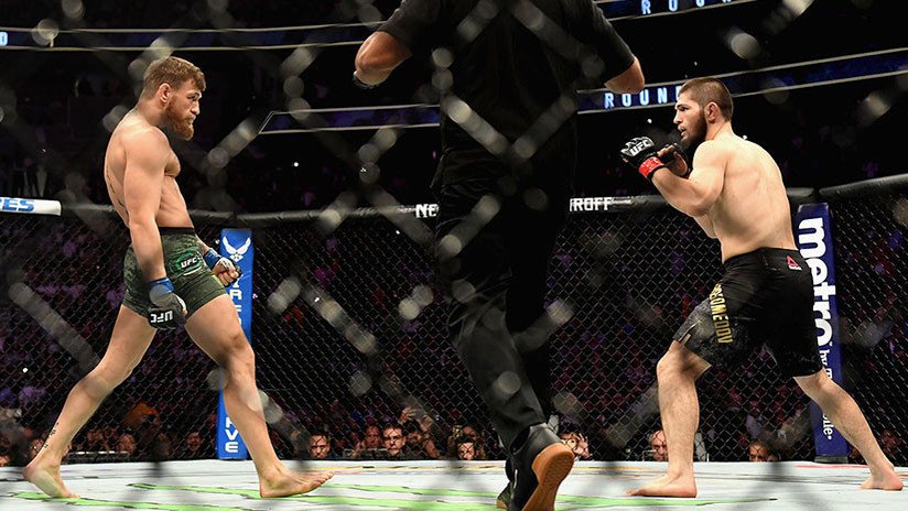 Un video muestra cómo McGregor golpea al mánager de Nurmagomédov