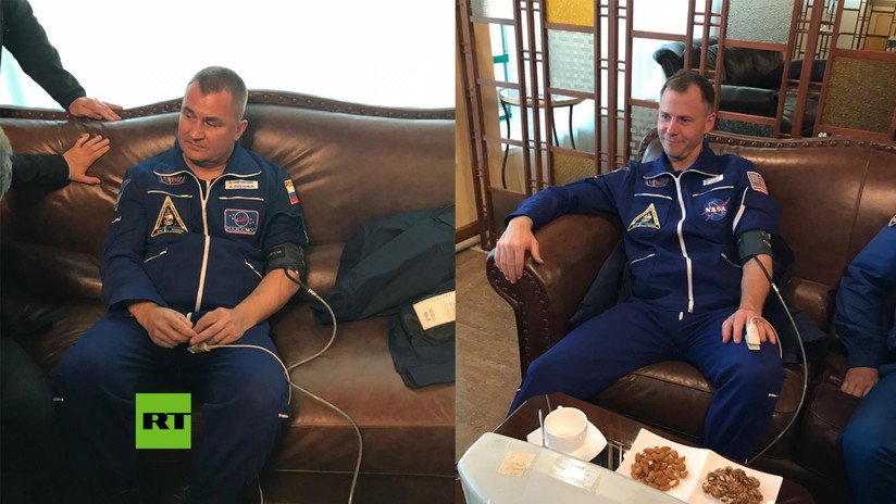 Primeras imágenes de la tripulación de la Soyuz después del aterrizaje de emergencia 
