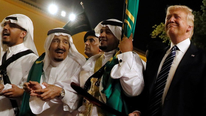Trump, bajo presión para detener la venta de armas a Riad por la desaparición de Khashoggi 
