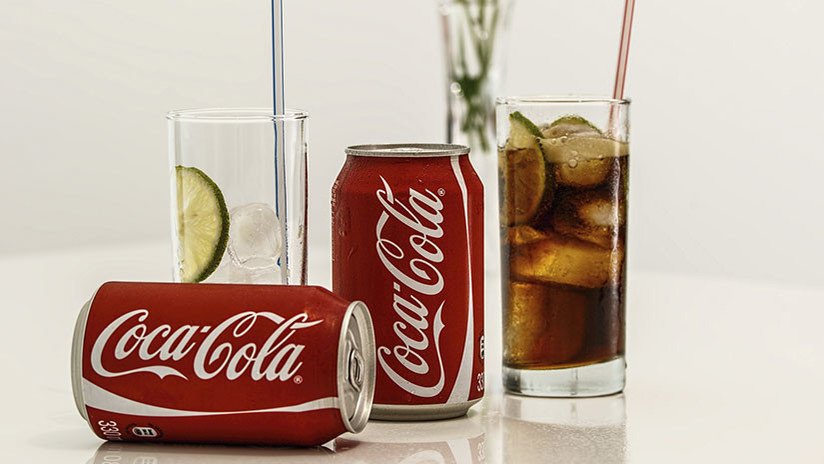 "Hola, muerte": El siniestro error de traducción en una máquina expendedora de Coca-Cola (FOTO)