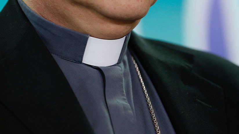 Un obispo que ocultó abusos dirigirá la 'comisión antipederastia' de la Iglesia española