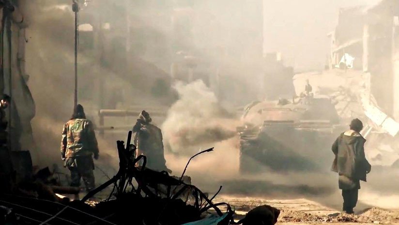 Más de 700 rehenes del Estado Islámico en Deir ez Zor, incluyendo a ciudadanos europeos