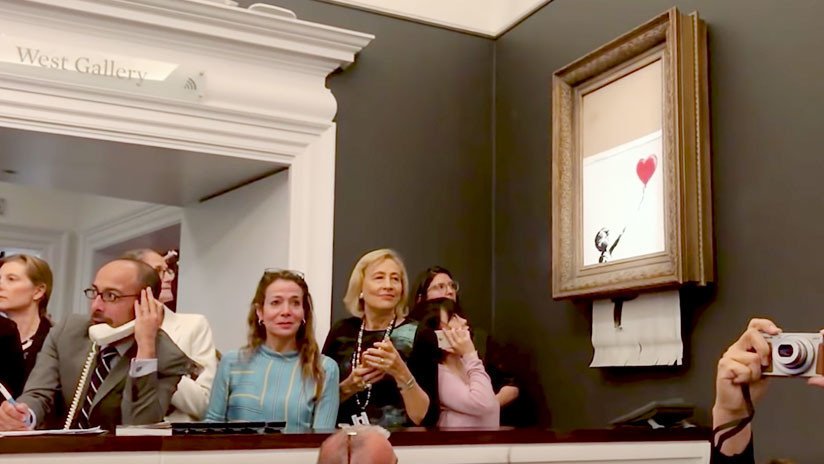 VIDEO: Banksy muestra cómo armó el mecanismo que destruyó su propia obra