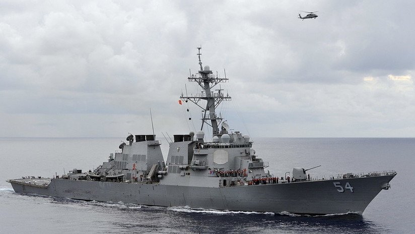Dos buques de guerra de EE.UU. atraviesan el estrecho de Taiwán en plena tensión con China