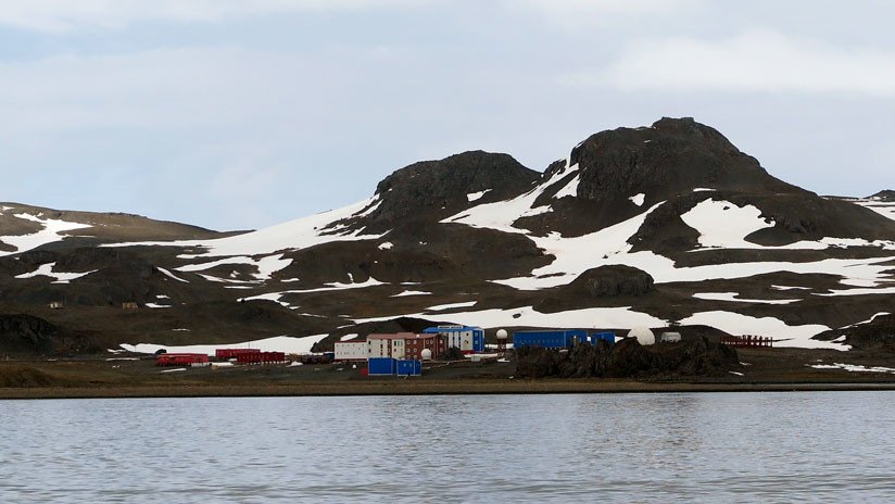 Un ingeniero acuchilla a un compañero en una base rusa en la Antártida sin motivo aparente