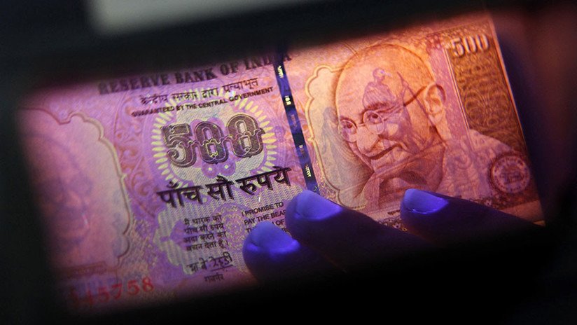Frente al desplome de la rupia, India quiere comerciar con China en yuanes