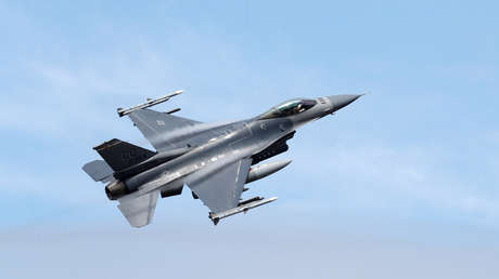 EE.UU. ordena preparar el 80 % de sus aviones de guerra clave para entrar en combate