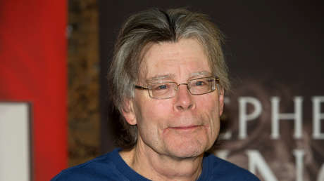 Stephen King vende por un dólar los derechos de un relato a unos adolescentes