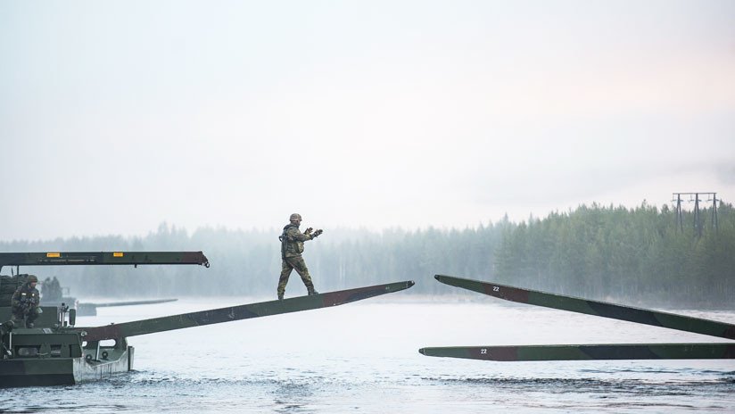 ¿El arma secreta de la OTAN?: Un 'vikingo' de la Armada noruega promueve las maniobras (FOTO)