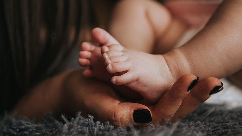 Francia lanza una investigación nacional por el nacimiento de más de 20 bebes sin manos o brazos