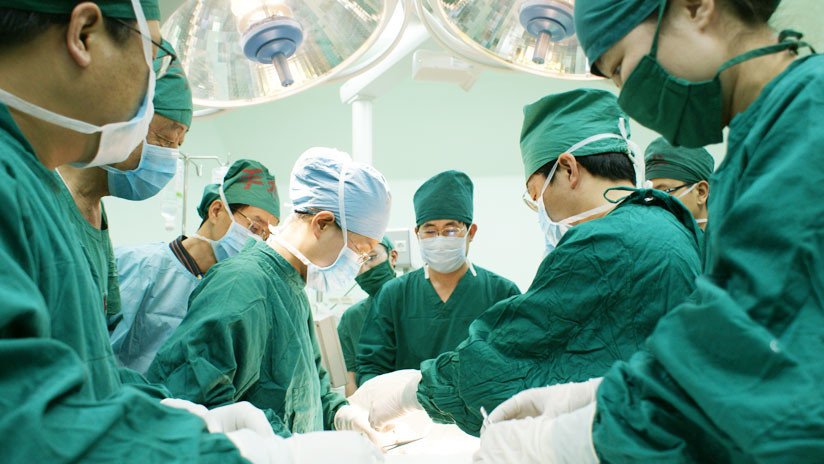 Ver para creer: Detienen a empleados de hospital chino por robar los ojos de un paciente que murió