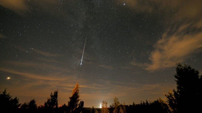 VIDEOS: Una lluvia de meteoros ilumina el cielo de EE.UU.