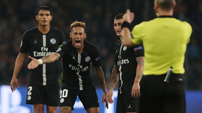 Neymar pide que se tomen medidas contra el árbitro que fue "irrespetuoso" con él en un partido
