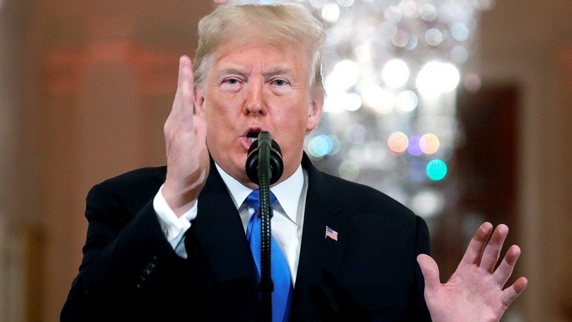 "Es una persona grosera": Trump le dice a un periodista de CNN que le deje "gobernar el país"