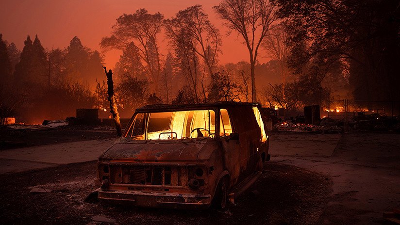 VIDEO: Fuego calcina miles de hectáreas en California