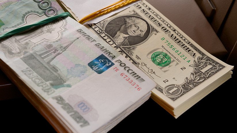 WSJ: Rusia está reduciendo su dependencia del dólar estadounidense