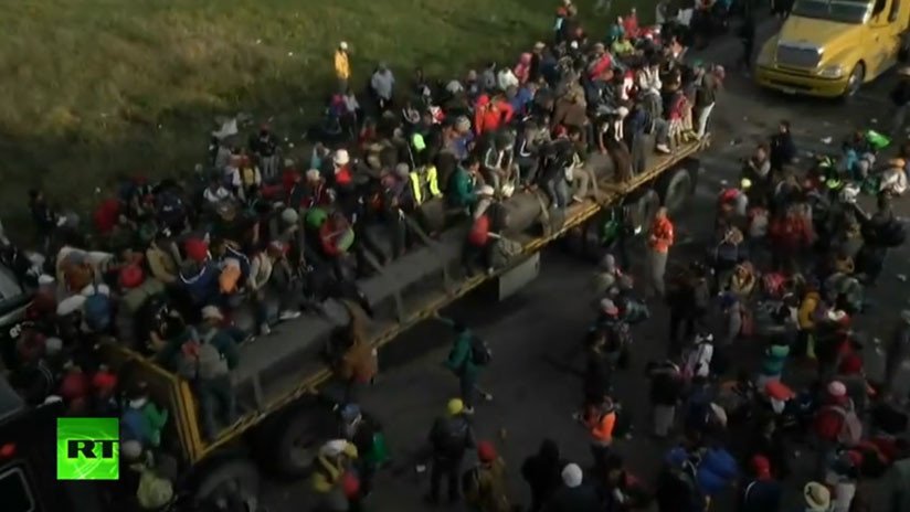VIDEO: La caravana de migrantes se dirige a Guadalajara en su camino a EE.UU.