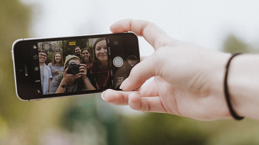 Se enfrentaba a una pena de prisión de 99 años, pero se libra gracias a un selfi (FOTO)