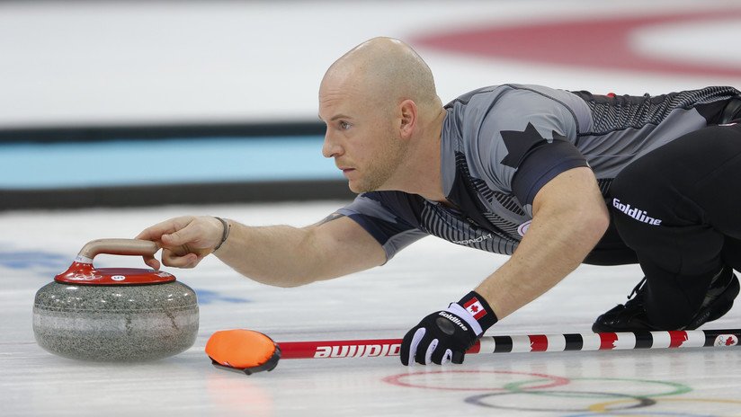 Campeón olímpico de curling es expulsado de un torneo por estar "extremadamente borracho"