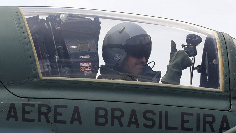Insurgentes y paramilitares en la mira: Arrancan las maniobras aéreas CRUZEX en Brasil