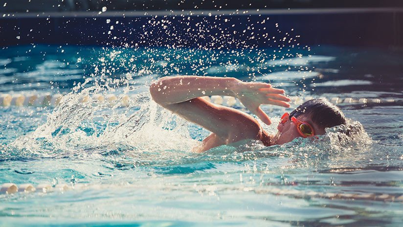Canadá: Un alumno se ahoga en una clase de natación y nadie se percata