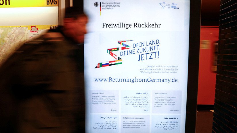 "Tu país, tu futuro": Alemania incentiva el retorno de refugiados con una polémica campaña    