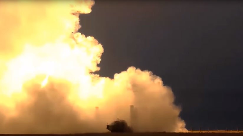 VIDEO: Rusia prueba nuevo misil de alcance extralargo para el sistema S-400 Triumf