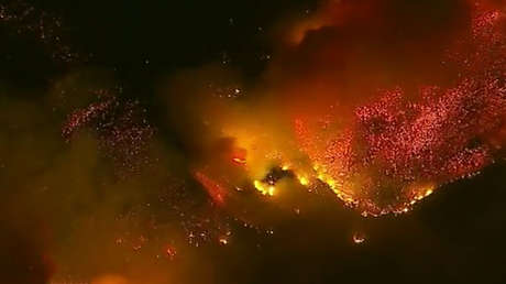 Infierno en California: Continúan los devastadores incendios forestales (VIDEO)