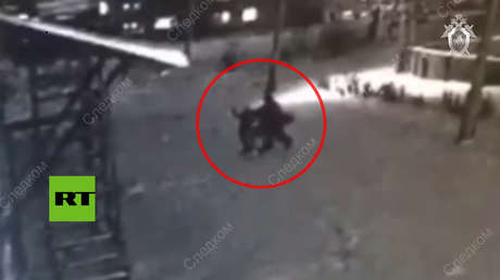 Video: Una niña de 10 años se salva de ser violada por un pedófilo que la asaltó en plena calle