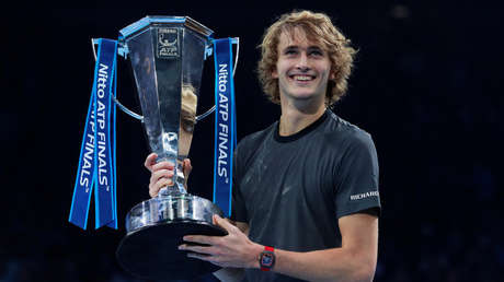 Derrota de la leyenda: Zverev tumba a Djokovic y se corona maestro ATP en Londres