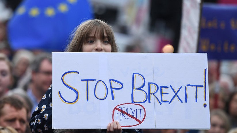Reino Unido puede poner fin al 'Brexit' unilateralmente, afirman desde el máximo tribunal de la UE