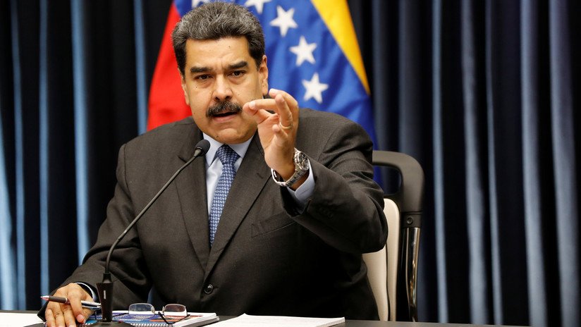 Maduro parte a Moscú para revisar "a fondo" cooperación con Rusia