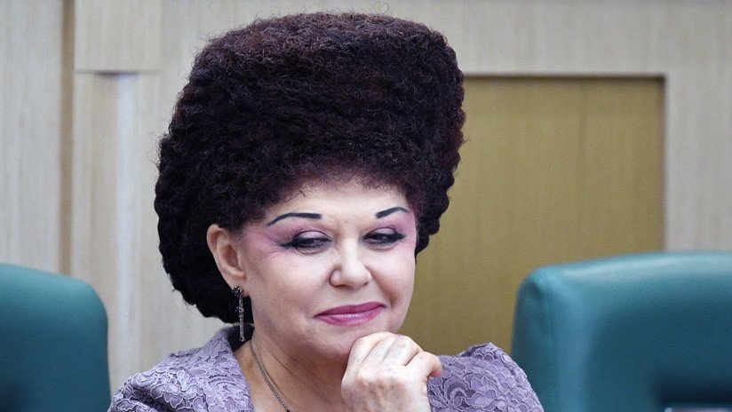 FOTOS: La senadora rusa famosa por su peinado deja el puesto y un reguero de memes