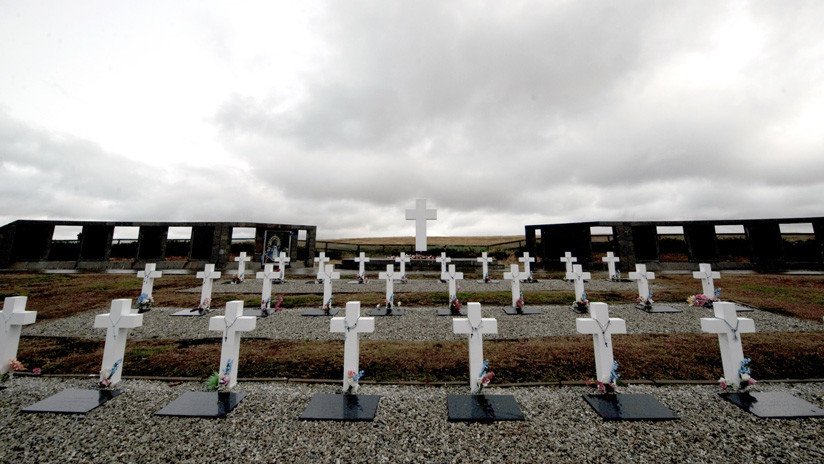 Asciende a 106 la cifra de soldados argentinos caídos en Malvinas que han sido identificados