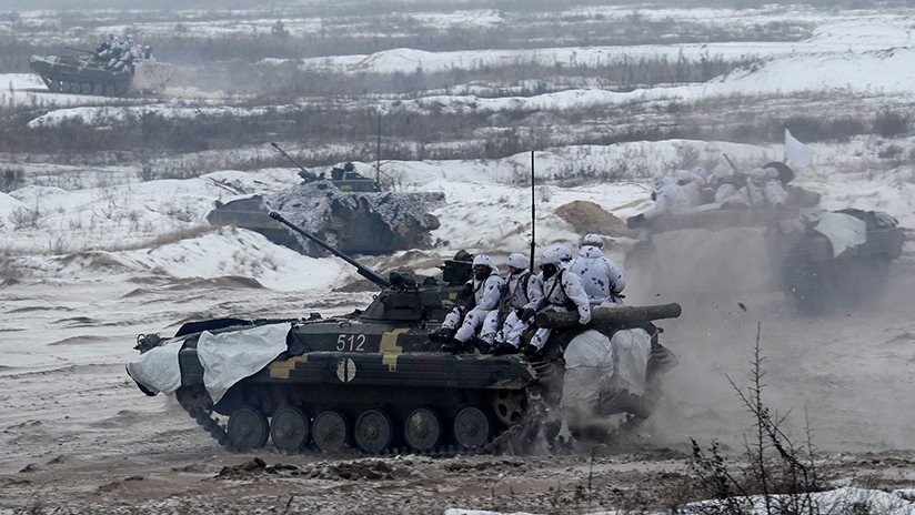 Moscú: Kiev se prepara para lanzar una ofensiva en Donbass