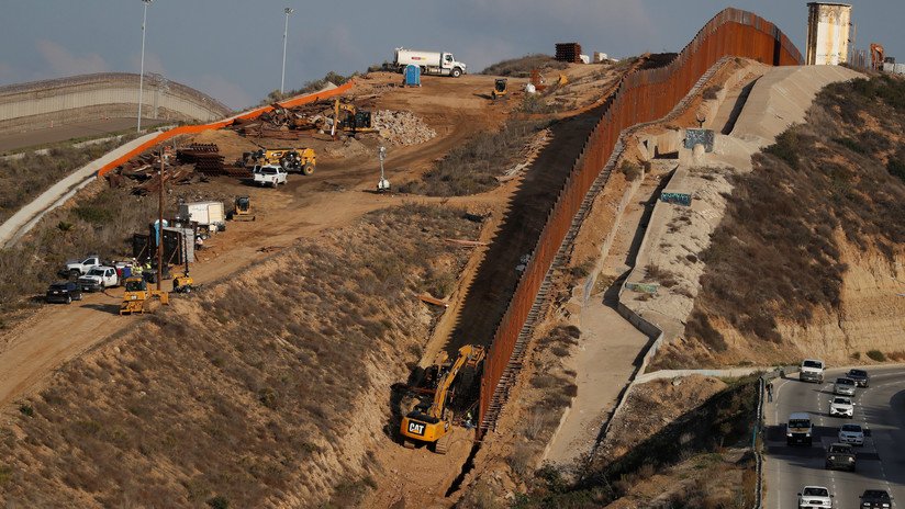 Trump: "México está pagando (indirectamente) por el muro a través del nuevo acuerdo comercial"