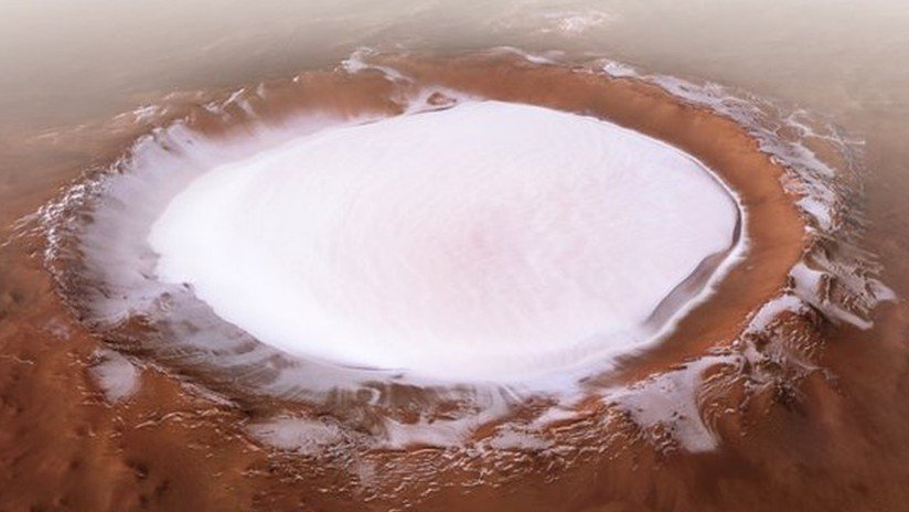 FOTOS: La sonda Mars Express capta un cráter gigante repleto de hielo en Marte