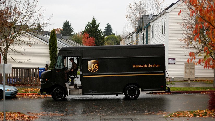 VIDEO: Un repartidor de UPS baila 'funk' ante la cámara de la casa donde deja una entrega